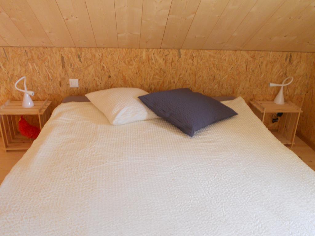 Gîte Chez Toinette Saignelégier Zimmer foto